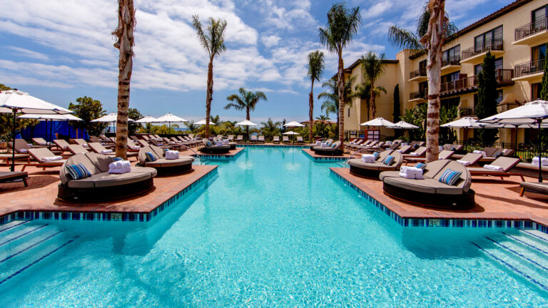 Travel and hotel trends to note in 2022