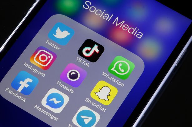 Το Facebook «έπαθε» TikTok – Οι αλλαγές που ανακοίνωσε η Meta