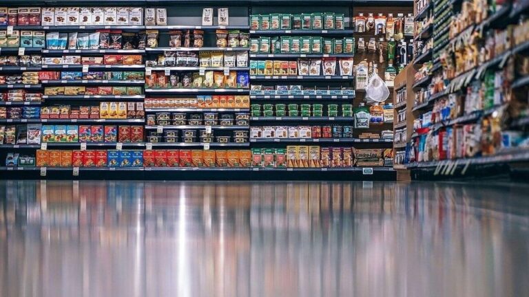 Shrinkflation: Σε ποια προϊόντα βλέπουν οι καταναλωτές μικρότερες ποσότητες